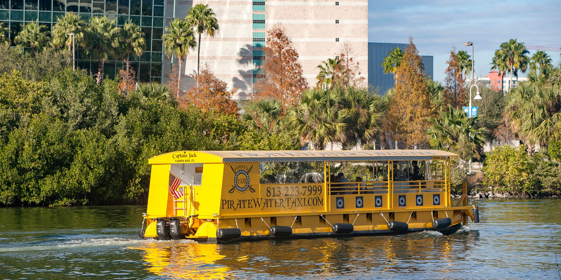 Tampa pirate water taxi