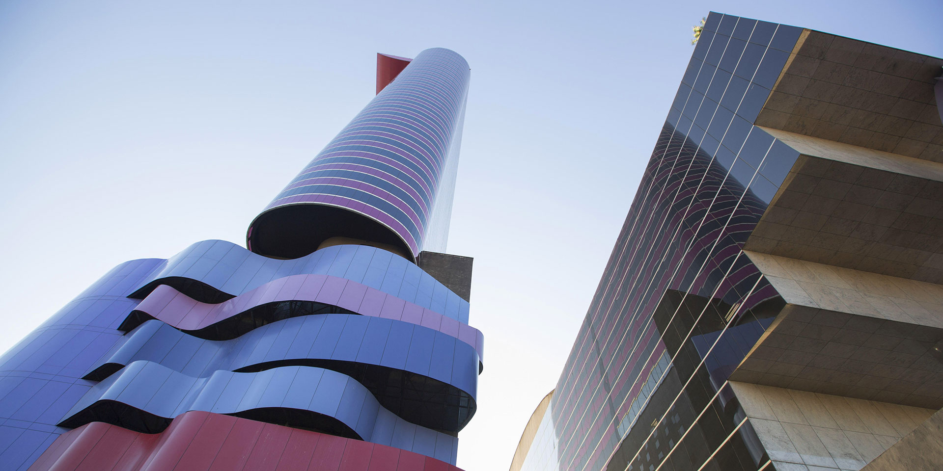 Instituto Tomie Ohtake Apantallan