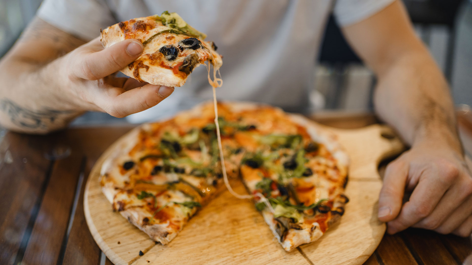 Deliciosa Pizza de Mi Jardín Restaurant Pizza & Steak House