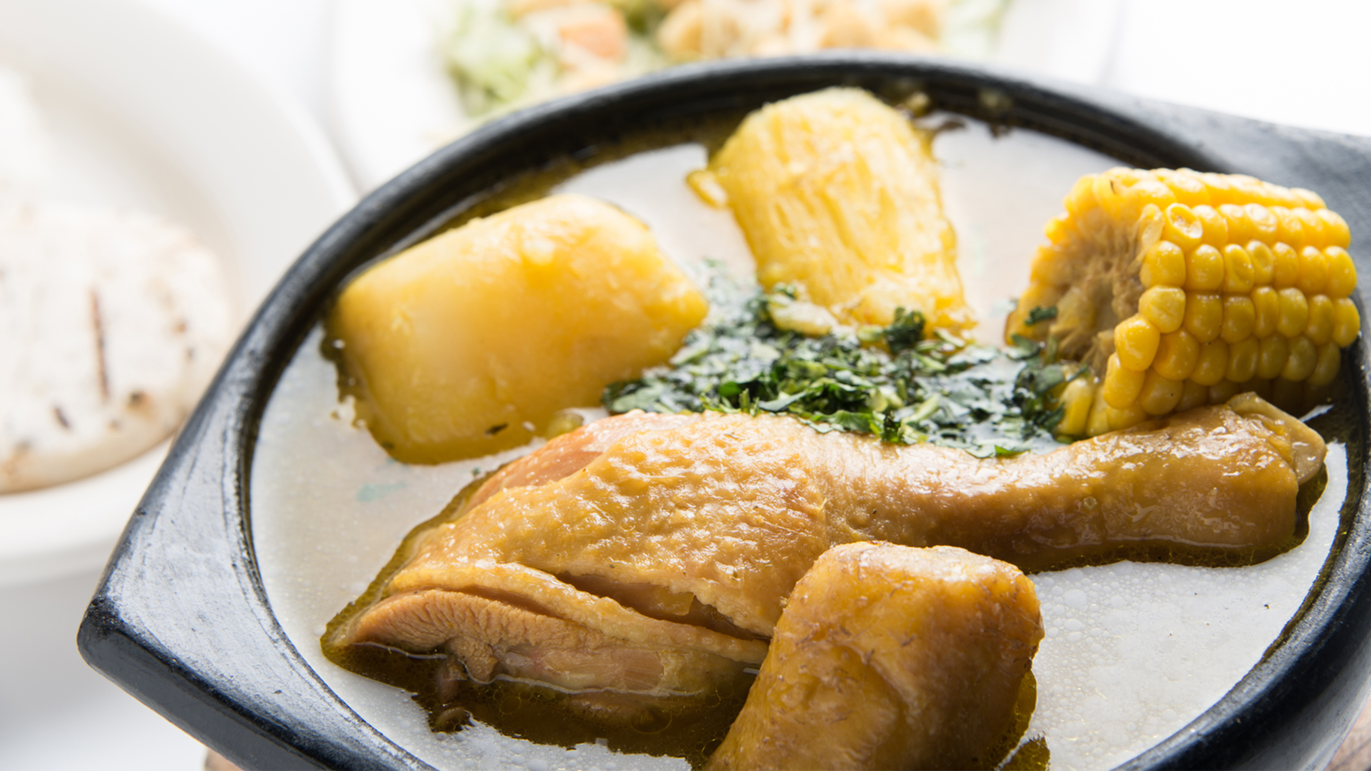 Plato de sancocho de gallina