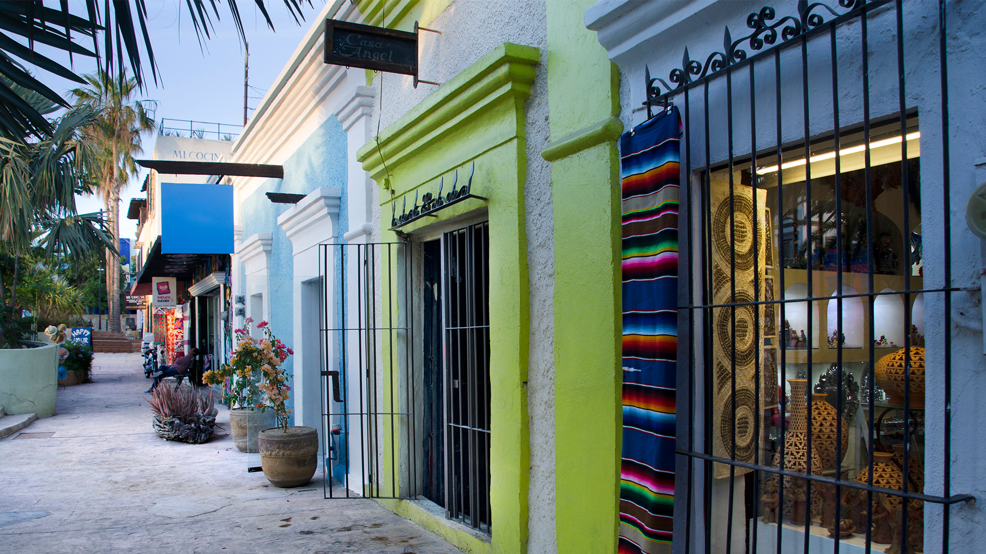 Comercios locales de arquitectura y arte