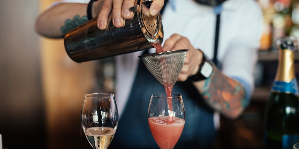 Best Handcrafted Cocktails in Chi-Town - Marriott Bonvoy Traveler