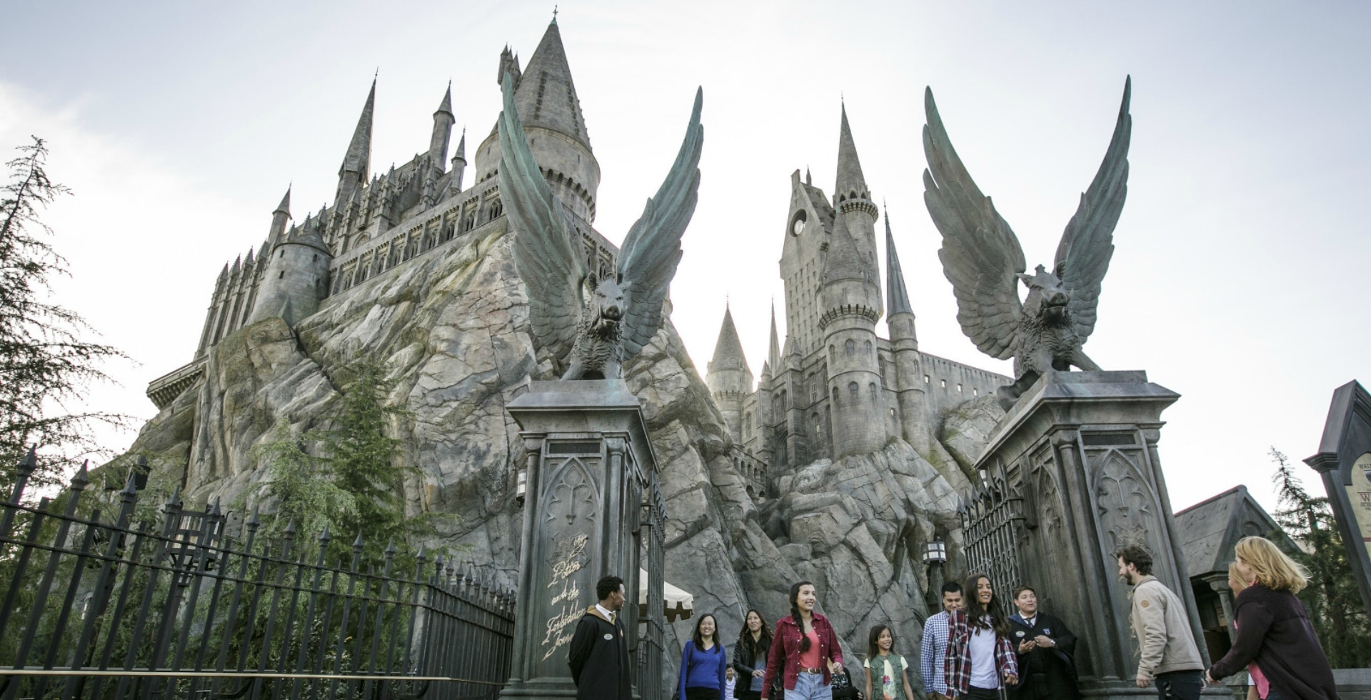 Tour the Wizarding World of Harry Potter in Hollywood