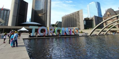 things to do in toronto nathan phillips square