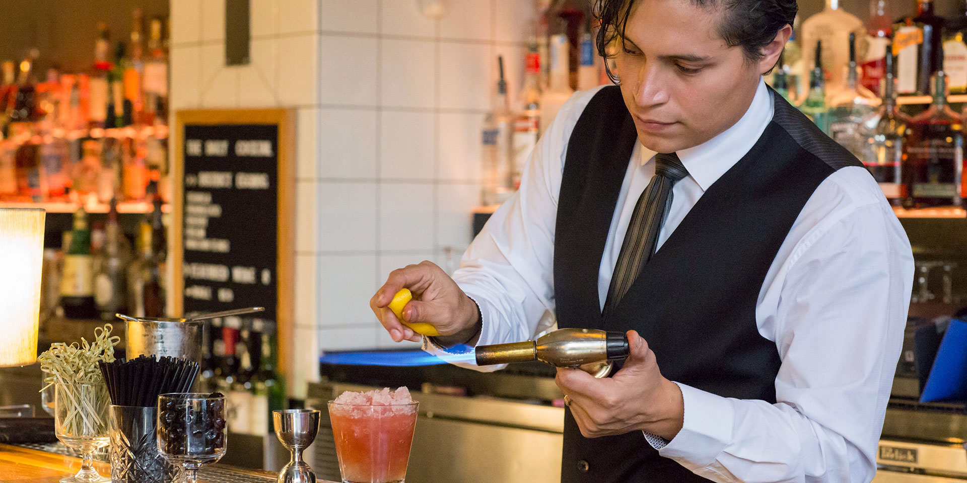 L.A.’s Tony Gonzales Mixes Up Cocktails with an Unexpected Twist at DISTRICT