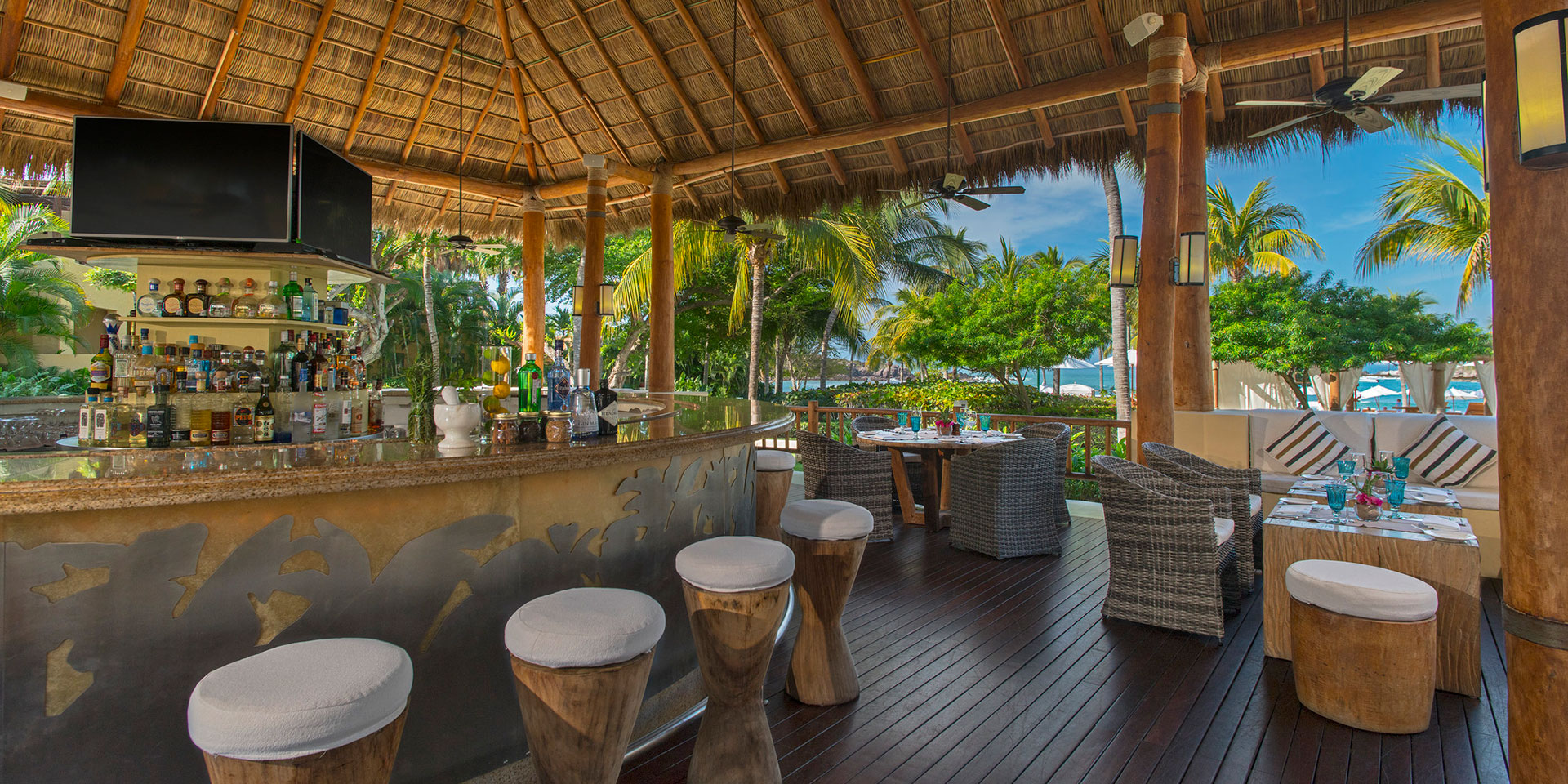 40 House Cocktails? A Guide to Drinking in Punta de Mita
