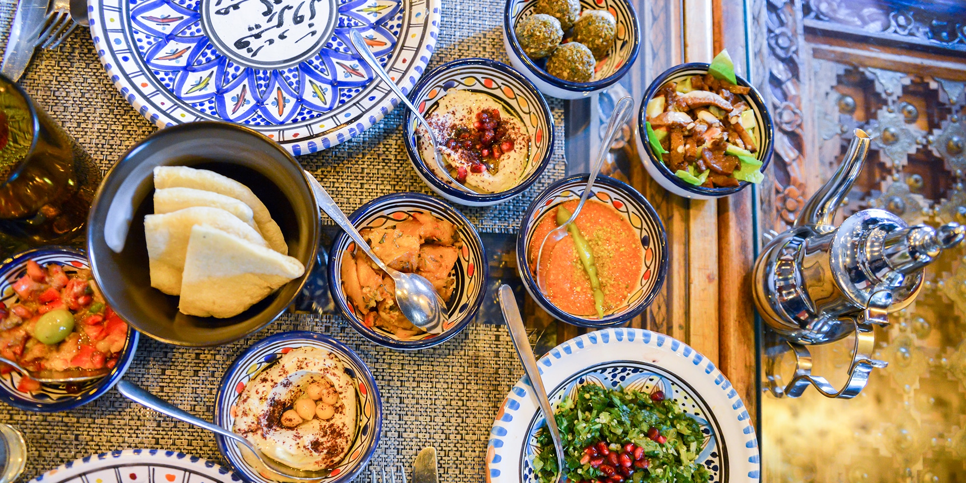 Feast for All Senses: 5 Must-Eat Jordanian Dishes (and Where to Try Them)