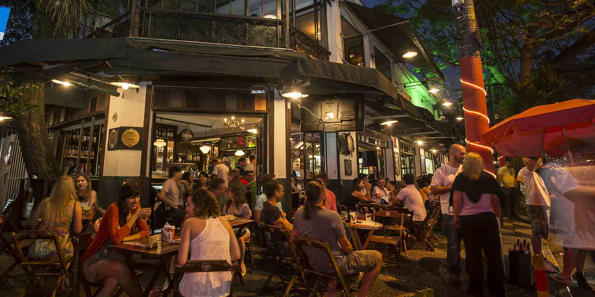 14 Best Rooftop Bars in Sao Paulo [2023 UPDATE]
