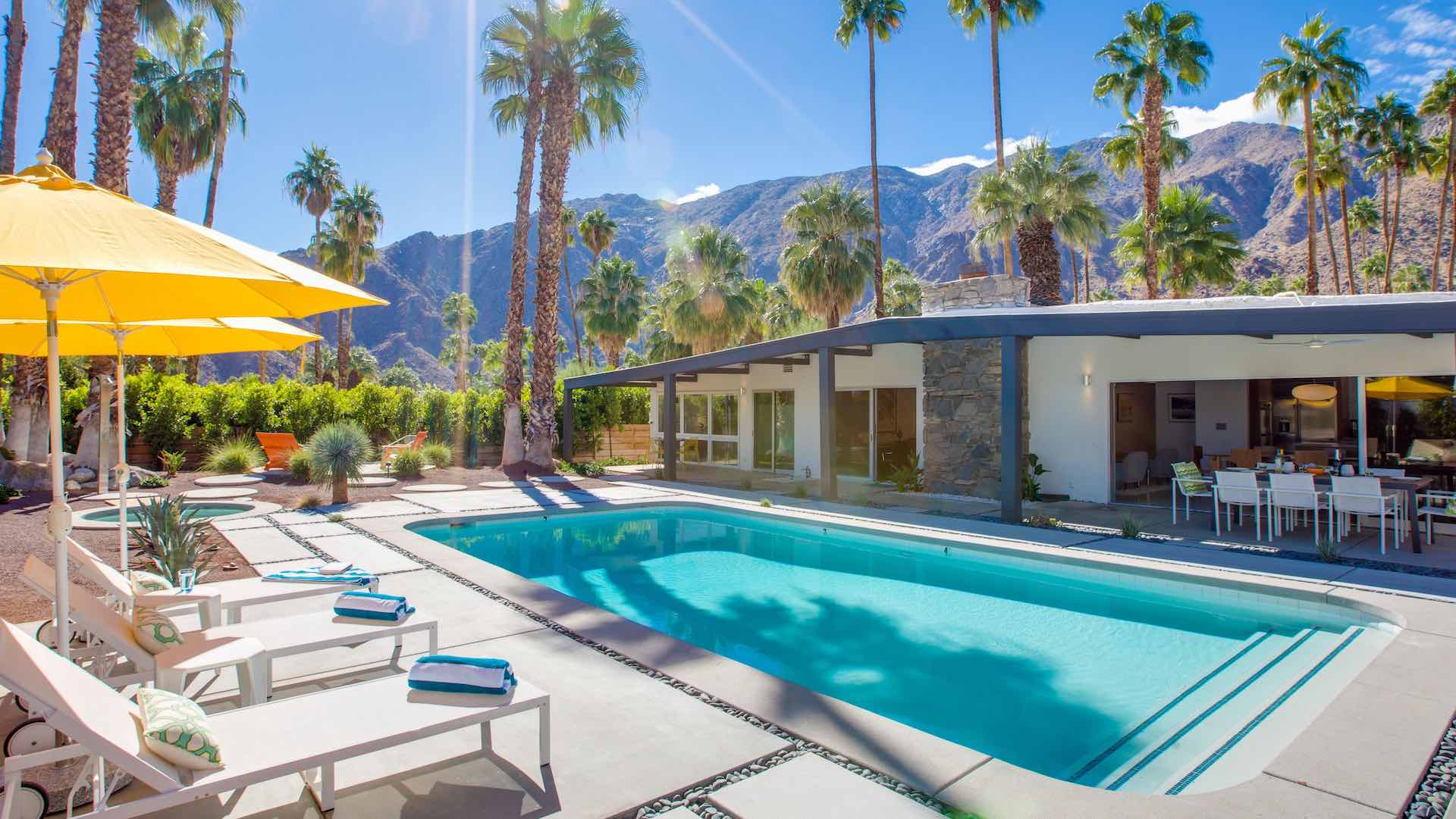 palm springs home with pool and hot tub