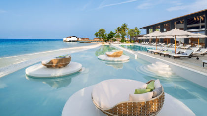 The Westin Maldives Miriandhoo Resort pool