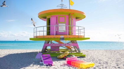 pink lifeguard stand miami beach