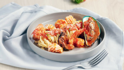Seafood pasta with a fork