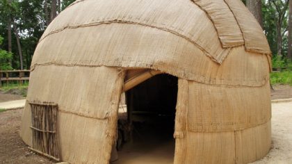 Indigenous home recreated in Powhatan village