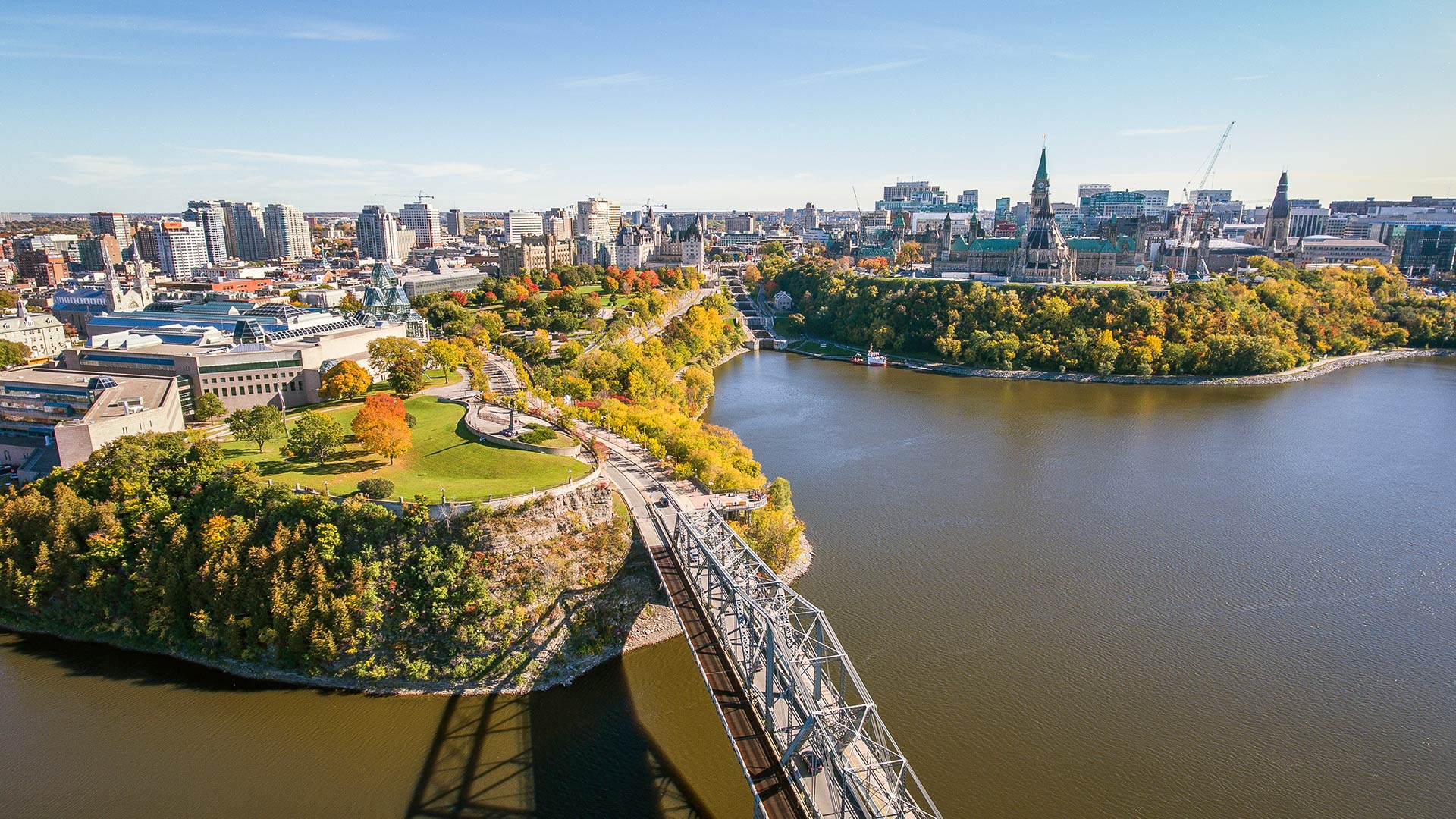 Arial view of Ottawa during Autumn