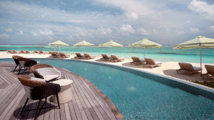 le meridien maldives pool and beach
