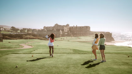 women golfing