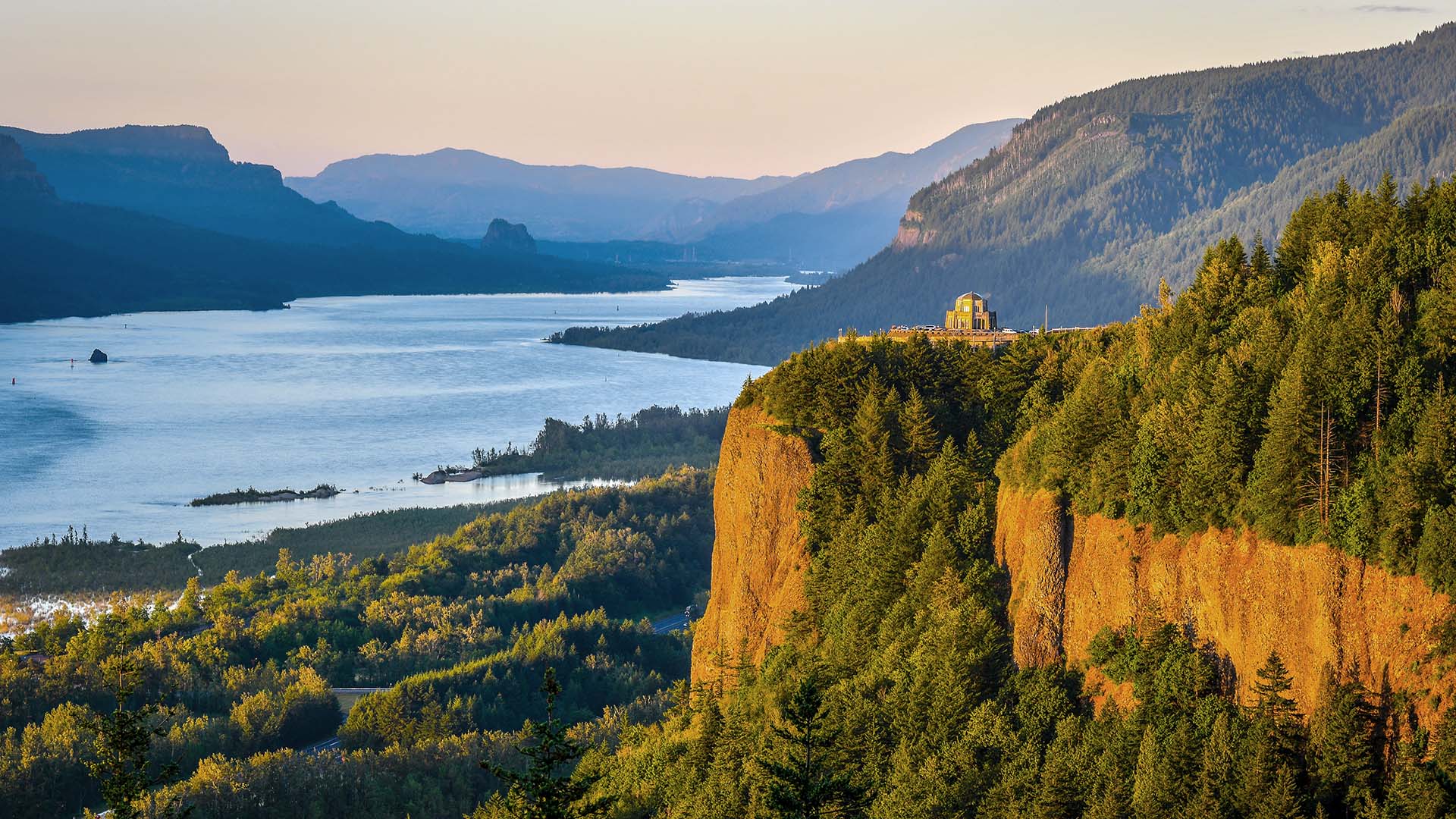 10 Best Hikes and Trails in Columbia River Gorge National Scenic Area