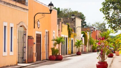 a street in villadolid yucatan mexico