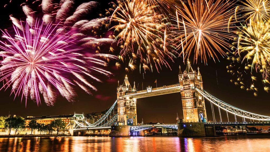 new year's eve fireworks in london