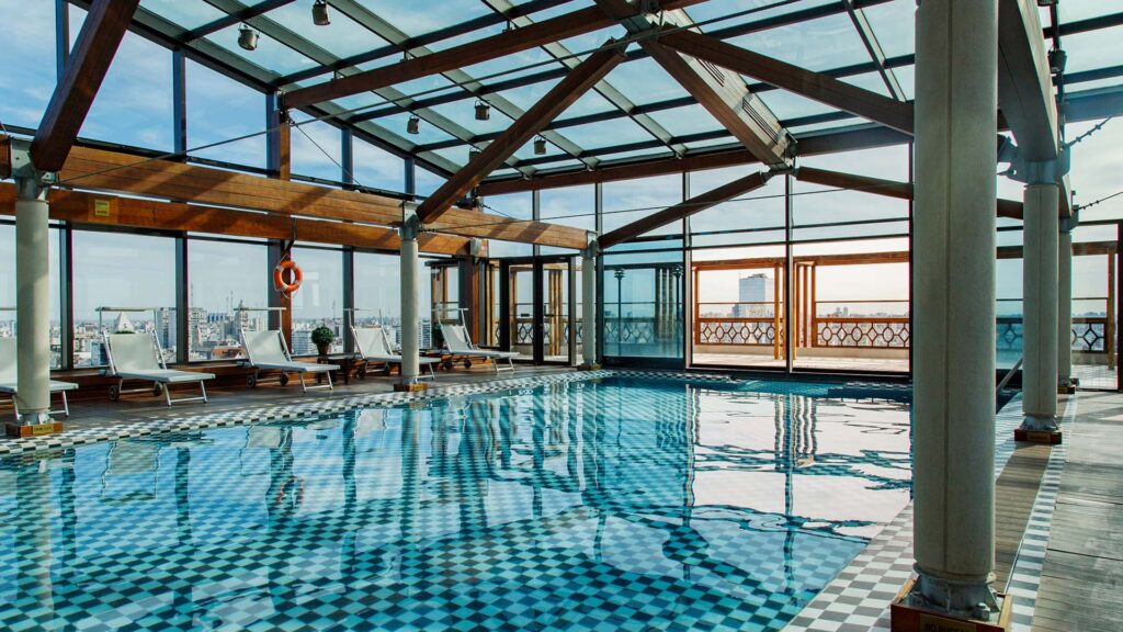 the rooftop pool at the buenos aires marriott