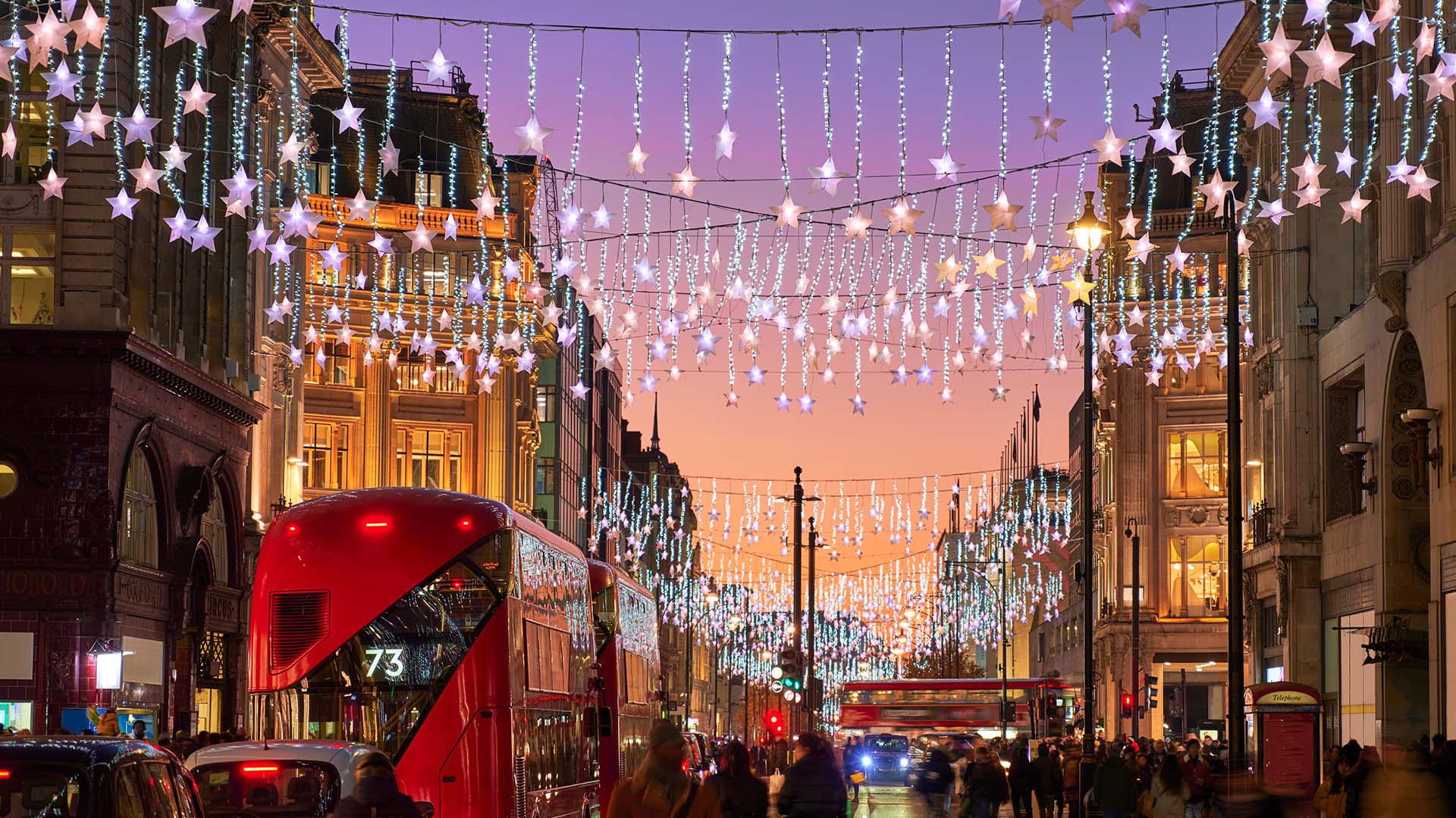 a christmas evening in london